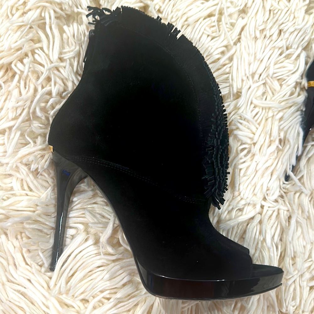 Burberry Black Suede peep toe bootie w fringe detail. Worn once. Size 36